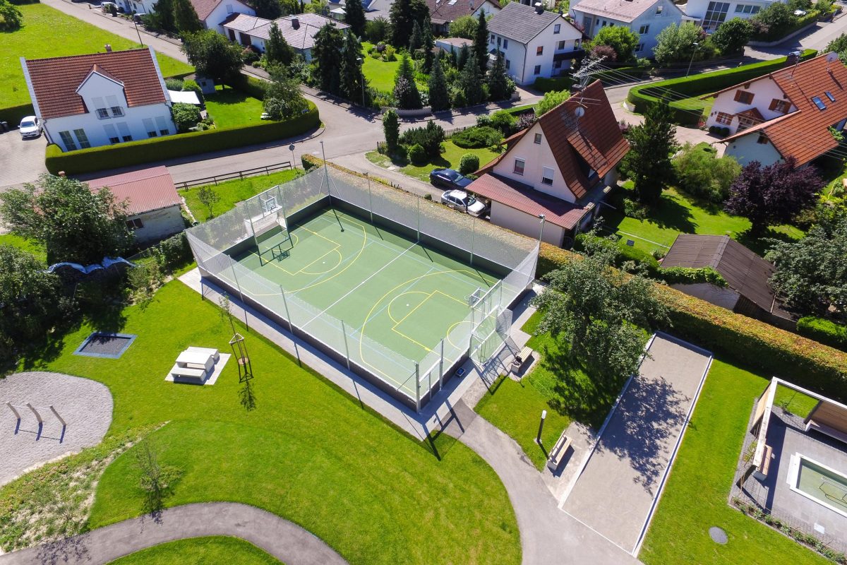 LA POLYPLAY ARENA COMME LIEU DE RENCONTRE