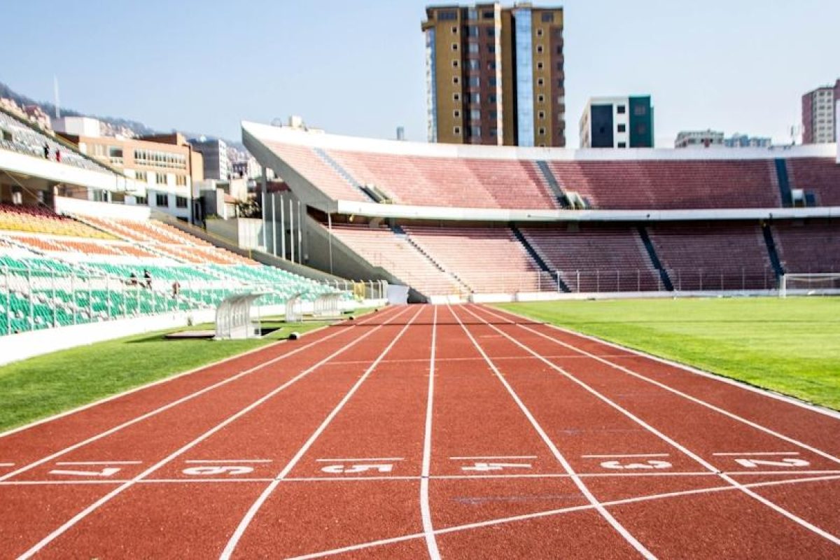 Revêtement synthétique Rekortan M pour le Estadio Hernando Siles