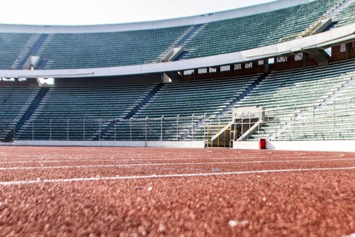 Revêtement synthétique Rekortan M pour le Estadio Hernando Siles