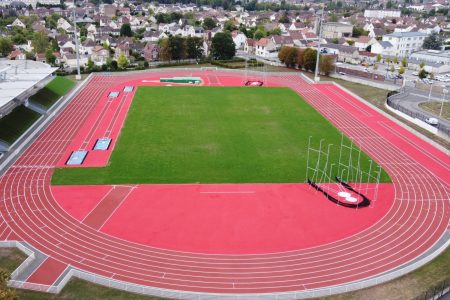 Re-Topping Stade Paul Petitpoisson, Compiègne Re-Topping Stade Paul Petitpoisson, Compiègne