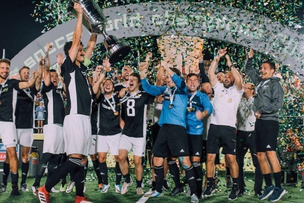LE SUCCÈS DES CHAMPIONS ALLEMANDS SUR LE GAZON SYNTHÉTIQUE DE POLYTAN