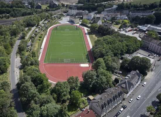 Sportplatz Grundstraße, Wuppertal, LigaTurf Cross und Rekortan M